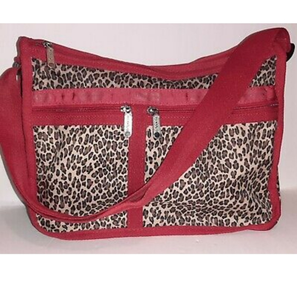 LeSportSac Deluxe everyday bag